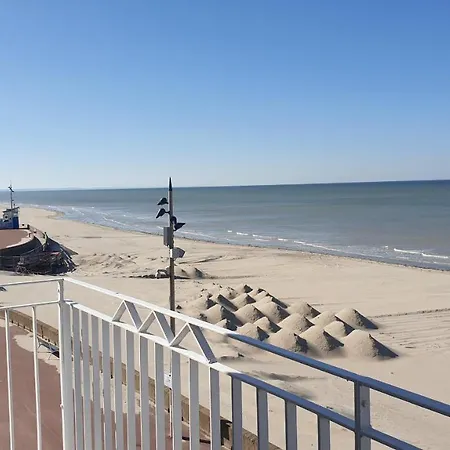 Sekai No Yane Fort-Mahon-Plage